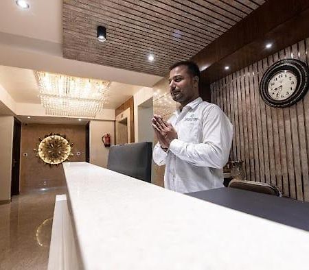 Hotel Emerald Inn Bhopal Zewnętrze zdjęcie