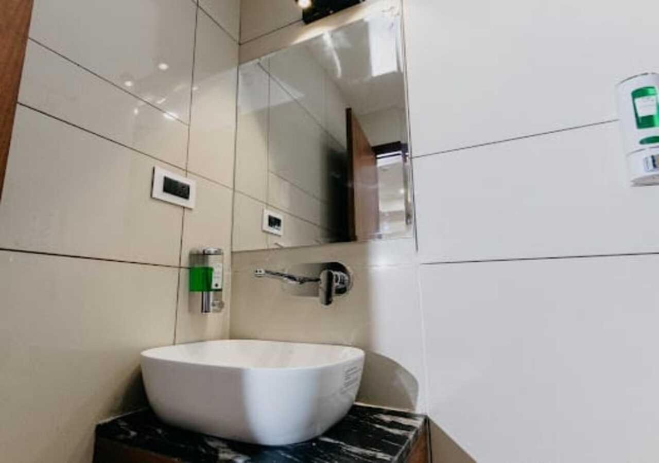 Hotel Emerald Inn Bhopal Zewnętrze zdjęcie